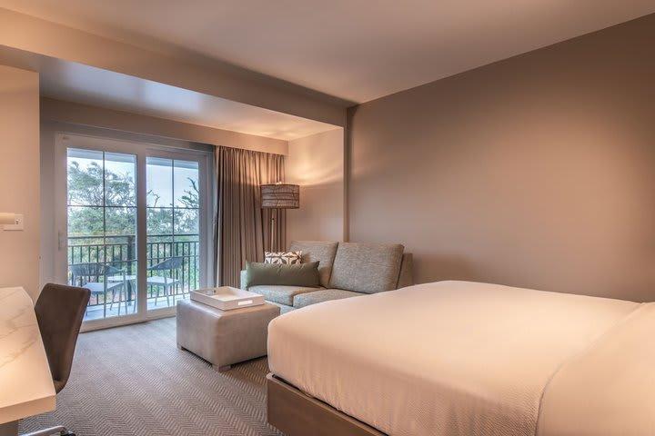 Отель Courtyard By Marriott Остров Джекилл Экстерьер фото